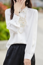 立领盘扣复古新中式缎面真丝开衫女春秋新款刺绣拼色长袖外搭上衣，女装衬衫，臻维羊绒