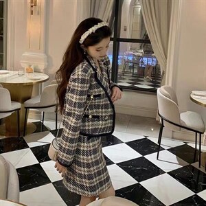 秋季新品小香风格子套装图片