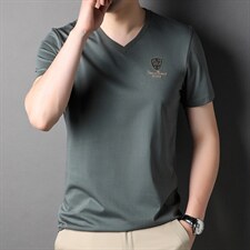 绿色
