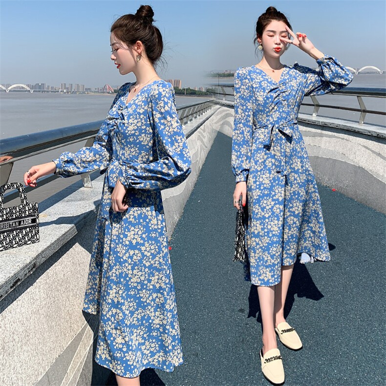 新款碎花连衣裙设计感气质收腰显瘦法式系带长裙子中国2025,女装连衣裙,依多米