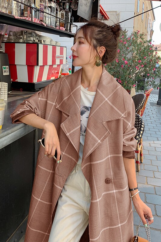 大货已出女式格子气质中长款风衣Z008P140K205,女装风衣,浙宝296A