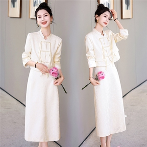 现货春装新款简约时尚休闲减龄通列新中式两件套套裙，女装套装/套裙，韩美纤衣