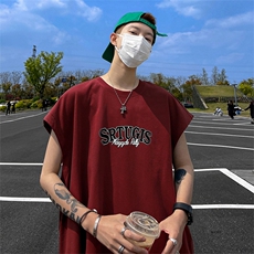 酒红色