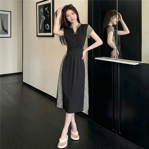 高级感时尚气质连衣裙女夏季新款修身显瘦洋气黑色短袖中长款裙子图片