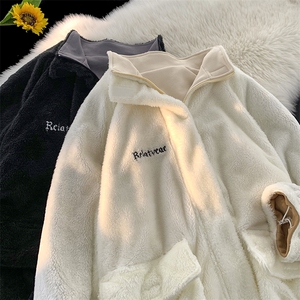 B225-W8630-P126-X158---聚酯纤维-麂皮绒双面穿加厚棉服图片