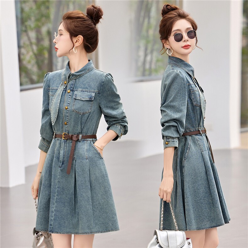 2026年春季新款时尚减龄气质修身显瘦水洗牛仔连衣裙裙子女，女装连衣裙，奕薇雅