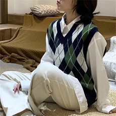 545-P352025春秋款菱形格坎肩针织背心男女宽松套头复古外穿无袖，男装背心/马甲，电商B323A