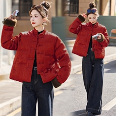 新中式风羽绒服女2025冬季新款小个子超好看洋气短款黄色厚外套，女装羽绒服，艾仟回(原伊仟回)