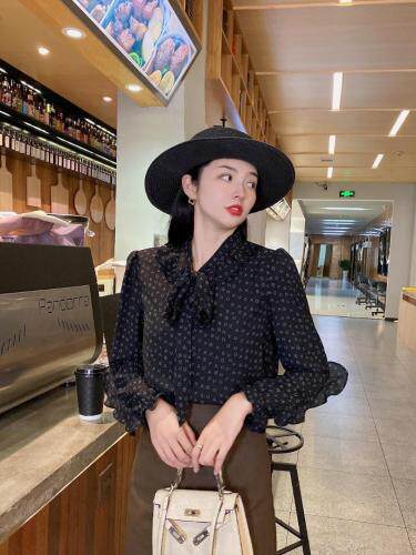 秋季新款气质款衬衫，女装衬衫，斐伦缇娜