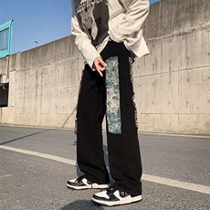 黑色