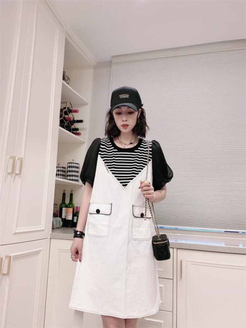 明线欧版连衣裙ＭL，女装连衣裙，可纳奇