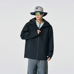 新款男女高品质户外登山服青少年学生冲锋衣夹克外套HS6607图片