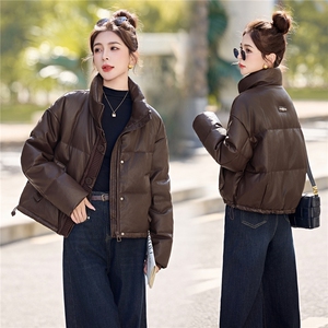 蛋白pu皮羽绒服外套女冬季2026新款白鸭绒酷飒气质面包服显瘦气质图片