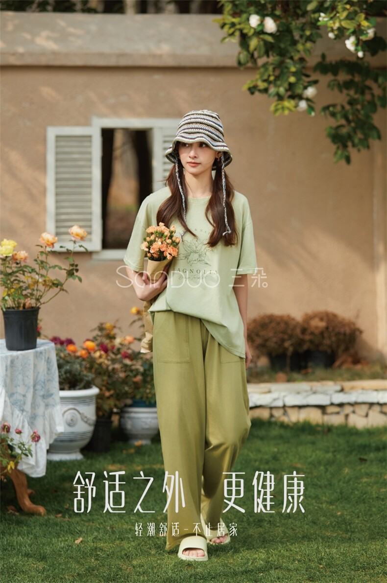 圆领T+直筒宽松长裤get日常舒适松弛感清新百合印花，女装套装/套裙，禾雯电商供货