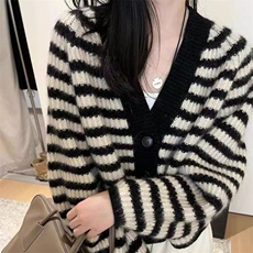 时尚条纹羊毛开衫女秋冬季新款宽松显瘦长袖单排扣针织衫外套，女装羊毛衫，锦瑟羊绒