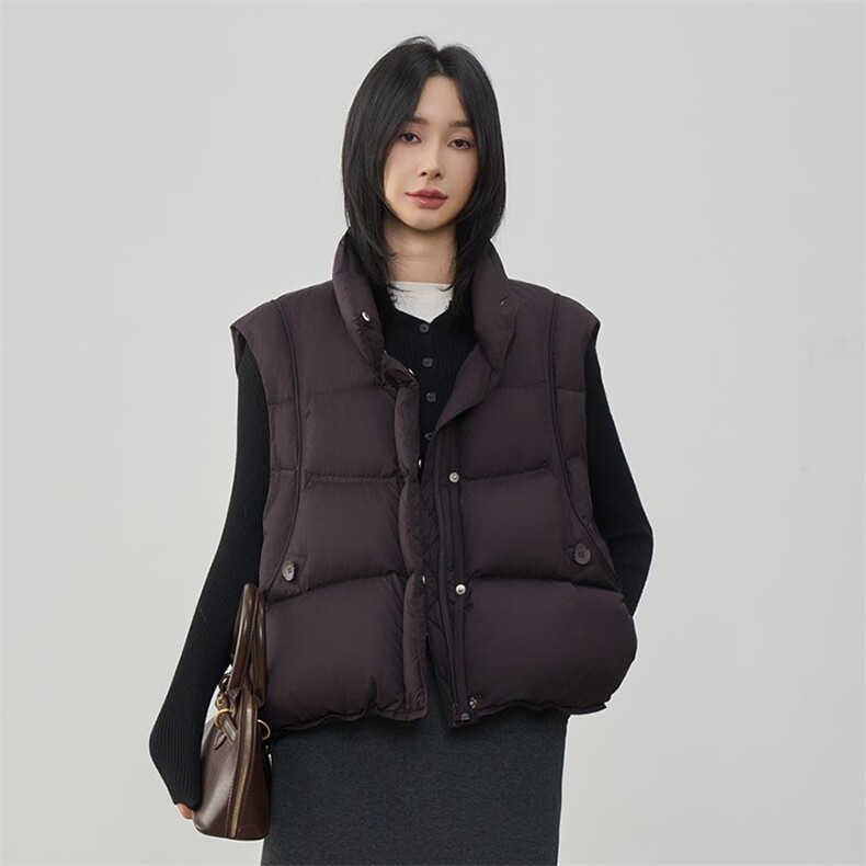 现货2025年冬季新款休闲宽松羽绒马甲女90绒,女装羽绒服,阳光伊恋