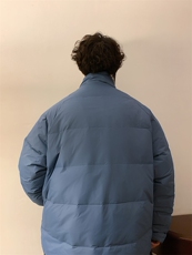 蓝色