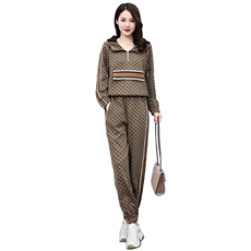 早春季休闲运动套装2026年新款时髦减龄显瘦高端卫衣两件套女装潮，女装套装/套裙，奕薇雅