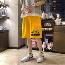 姜黄色