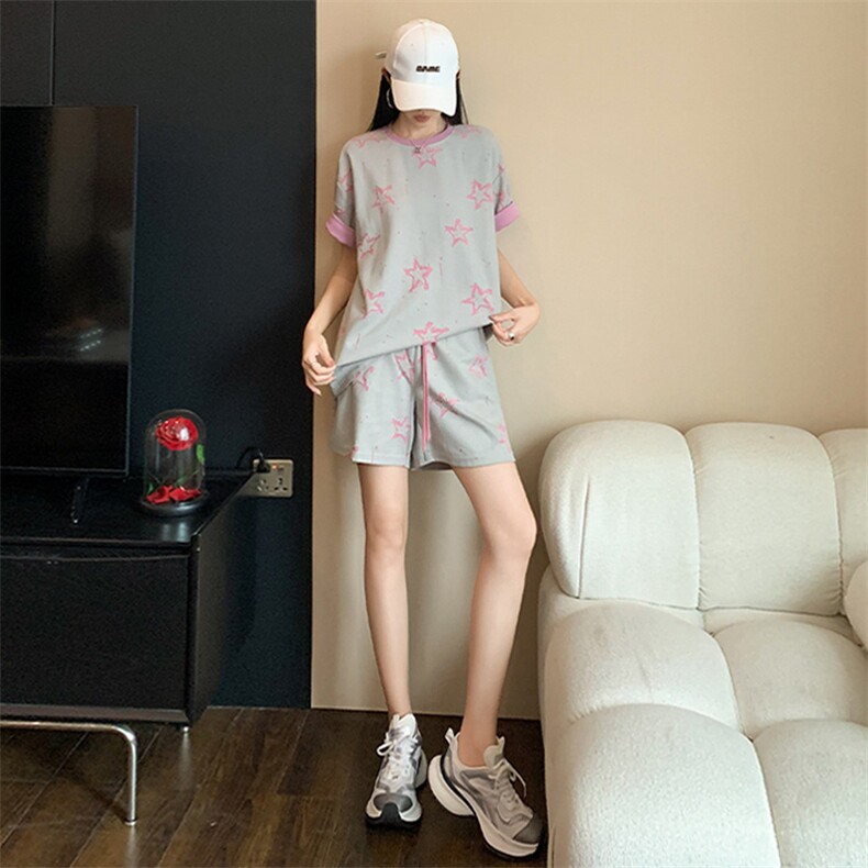 高级感时尚运动套装女夏季新款洋气减龄印花圆领短袖短裤两件套潮图片