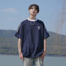 藏青色
