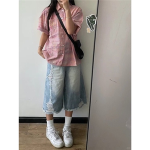 粉色格纹短袖衬衫女夏季设计感小众多巴胺泡泡纱半袖格子衬衣上衣图片