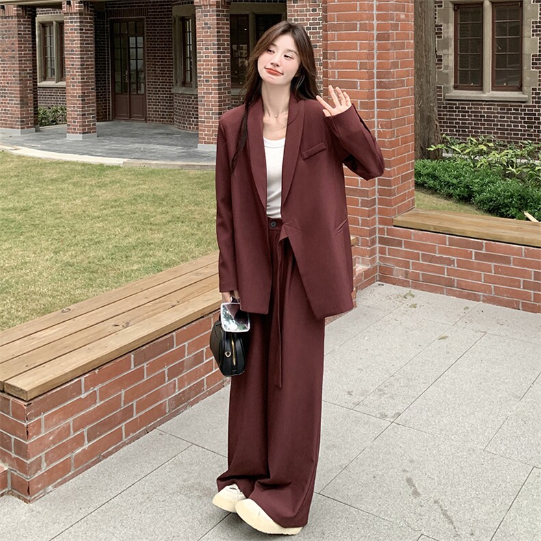 高级感西装套装女2025春季新款小个子炸街穿搭一整套阔腿裤两件套图片