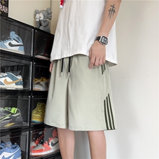 绿色