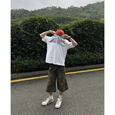 白色