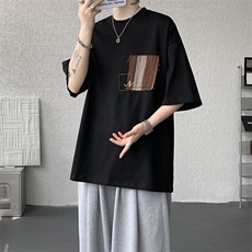 黑色