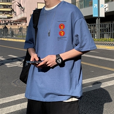 蓝色