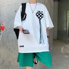 白色