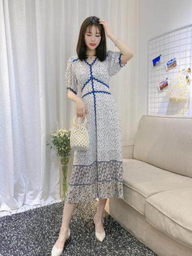 DINOBIENS 定位花定制面料，女装，迪诺比亚