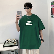 墨绿色