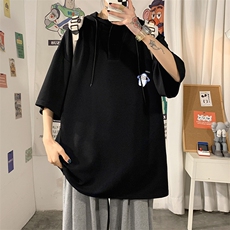 黑色
