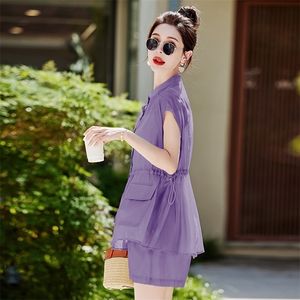 时尚休闲短裤套装女薄款2025夏新款优雅女神范收腰显瘦天丝两件套图片