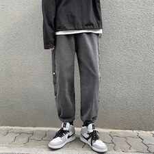 潮牌束脚裤春秋季新款排扣牛仔裤男士韩版潮流宽松长裤子k30-p40，男装牛仔裤，星座1008-1