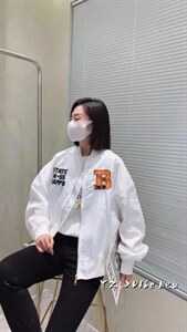 棒球服外套图片