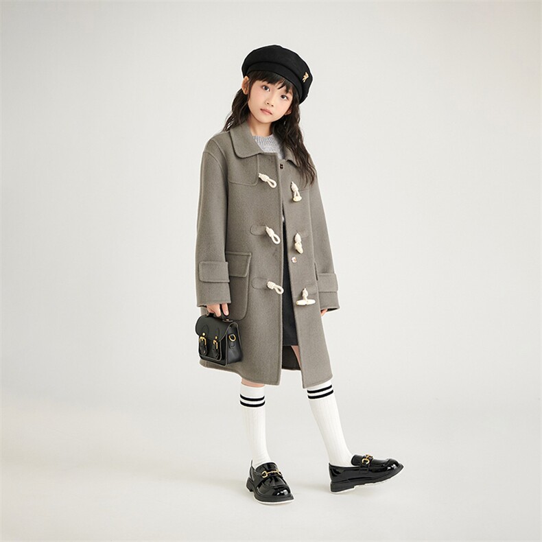 高品质儿童羊毛大衣秋冬保暖时尚外套中长款女童毛呢大衣，童装外套，鑫贝羊绒