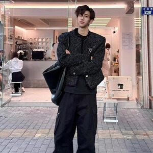 秋冬气质轻奢亮丝小香风外套男网红时尚垫肩金属饰品设计感夹克潮图片