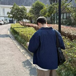 【有货】DJ26-P40蓝色口袋牛仔衬衫短袖男生2025新款夏季百搭衬衣图片