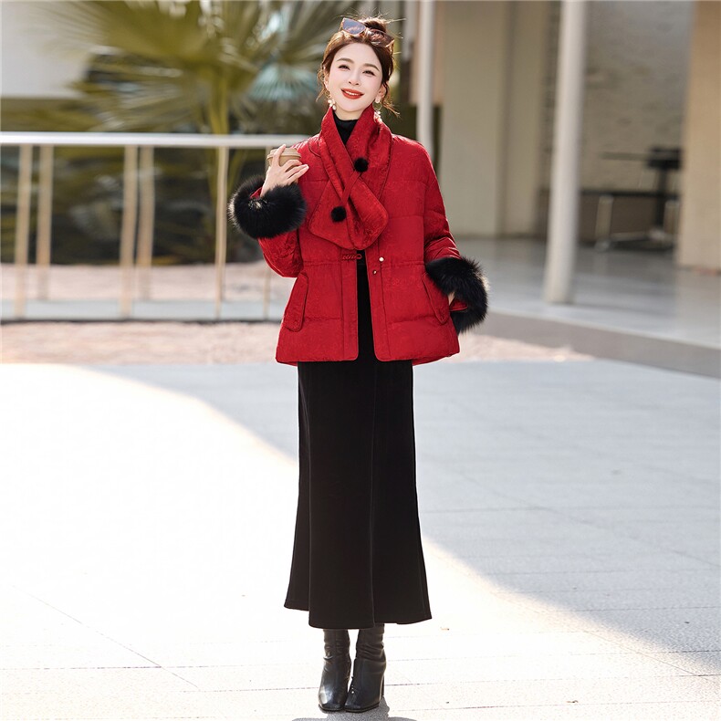 新中式红色羽绒服套装女2025冬季新款盘扣设计感保暖半身裙两件套，女装套装/套裙，涵誉