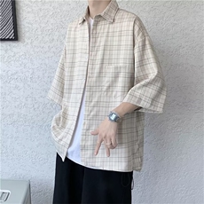 卡其色