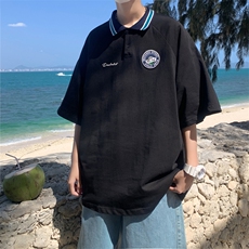 黑色