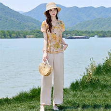 年轻妈妈装V领短袖衬衫阔腿裤两件套夏季新款洋气减龄中老年套装，女装套装/套裙，衣之秀