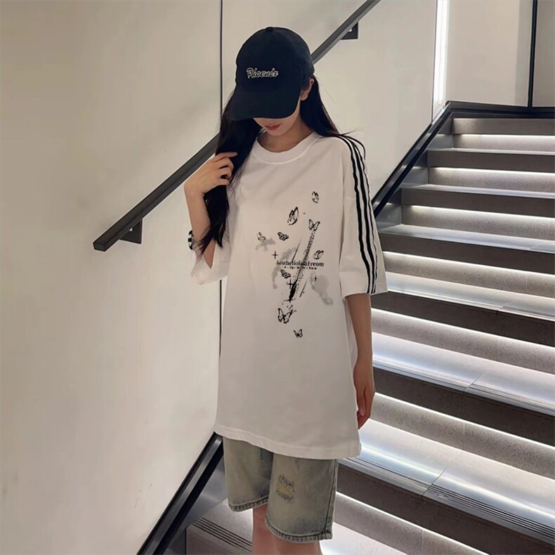 抖音得物高品质二开240克宽松纯棉美式潮牌三条杠织带短袖T恤,男装T恤,电商A486-1