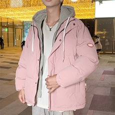 粉红色