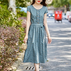 碎花V领连衣裙女夏季薄款2021新款中长款收腰显瘦妈妈棉麻长裙子，女装连衣裙，超帛