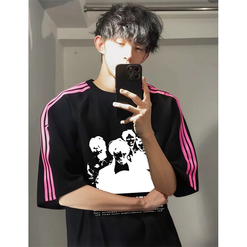 抖音得物品质二开240克宽松纯棉美式潮牌印花三条杠中性风短袖T恤,男装T恤,电商A486-1