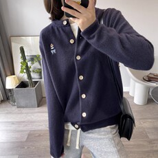 羊毛12针开衫站立熊刺绣针织衫，女装羊毛衫，百纯羊绒